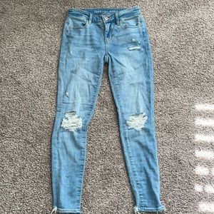 American Eagle jeans - Never worn still has tag on!